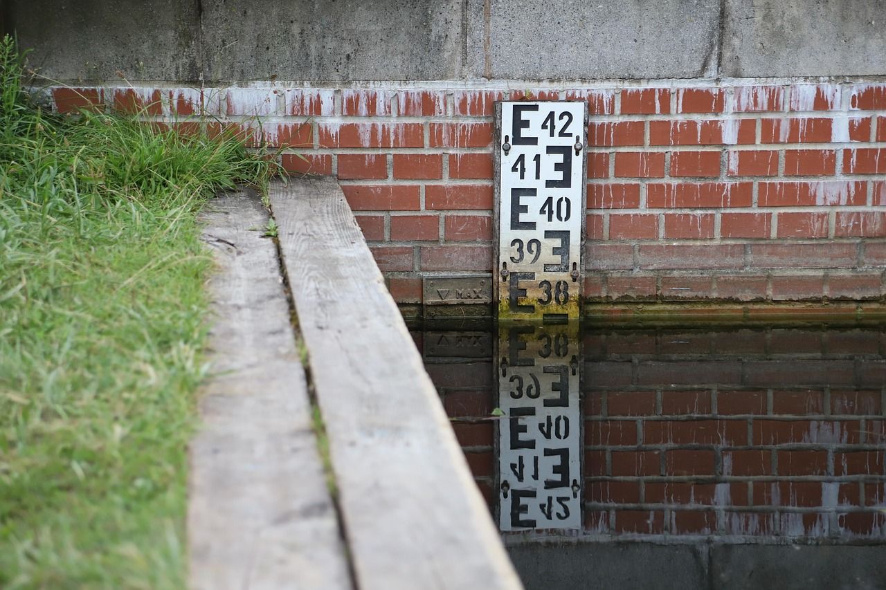 water-level-meter-6531617_1280.jpg